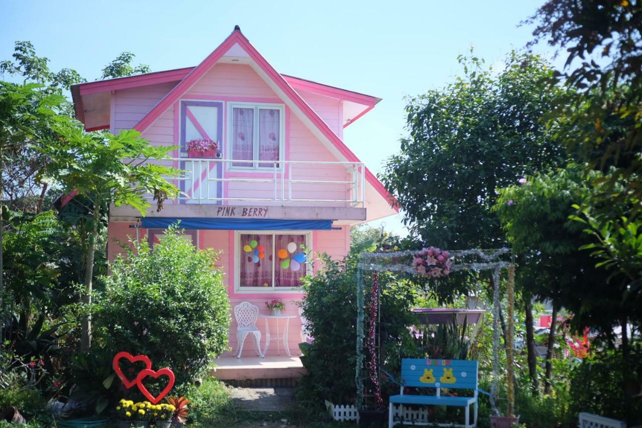 A Houses Homestay Nakhonratchasima Екстериор снимка