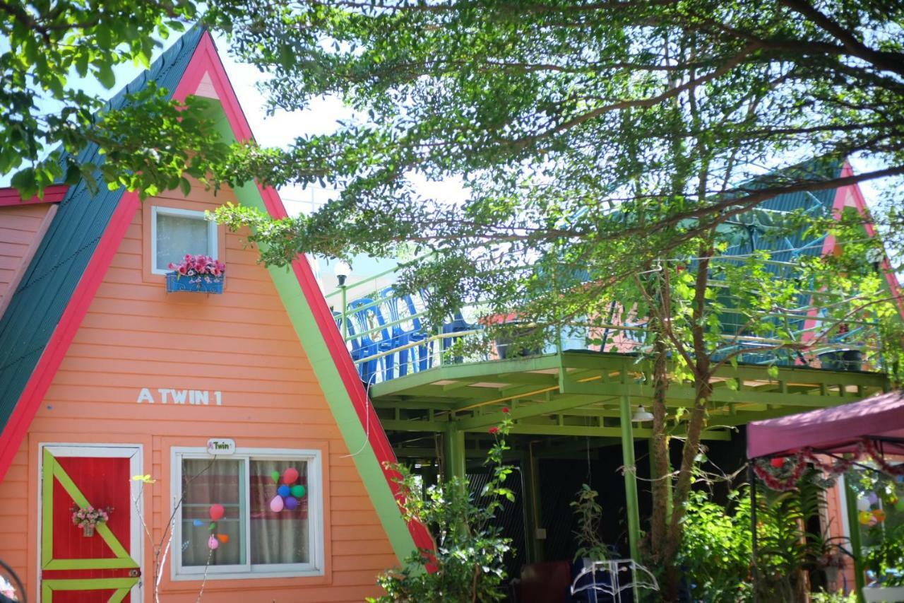 A Houses Homestay Nakhonratchasima Екстериор снимка